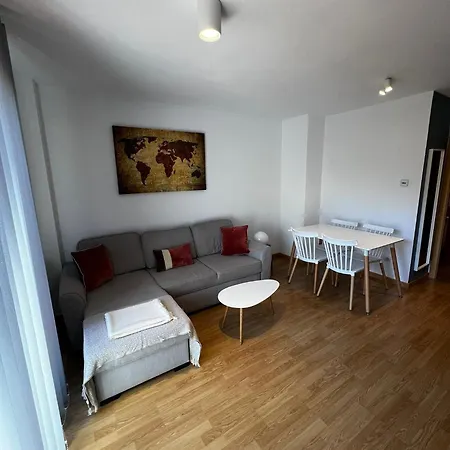 Nido De Sabi * Pardinilla